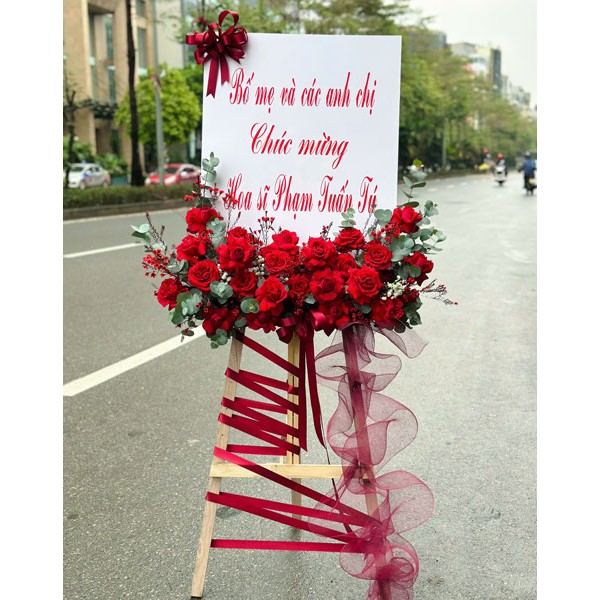 Hoa khai trương